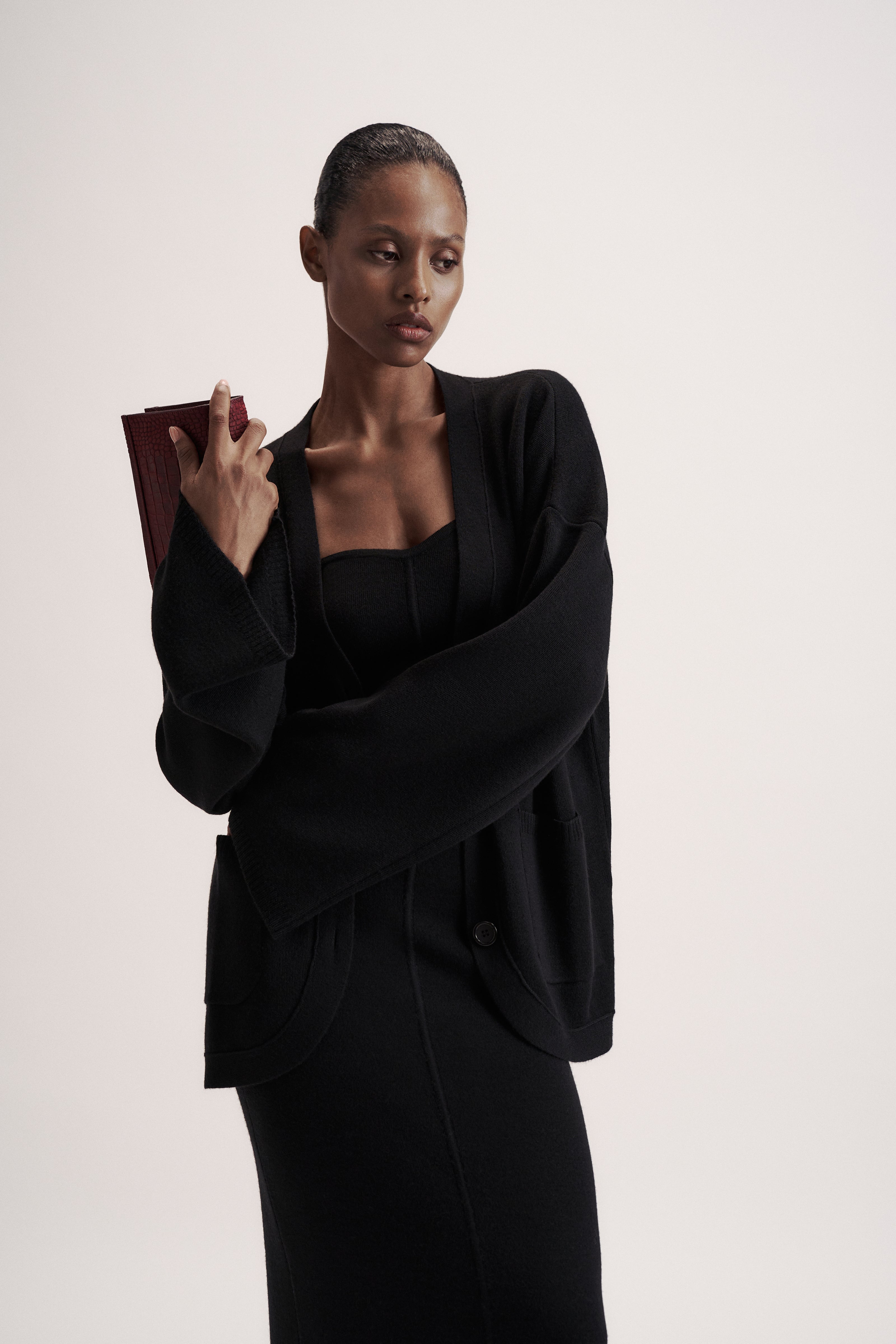 LEO merino wool cardigan with pockets, black