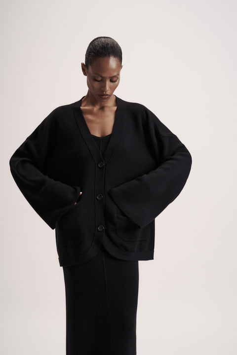 LEO merino wool cardigan with pockets, black