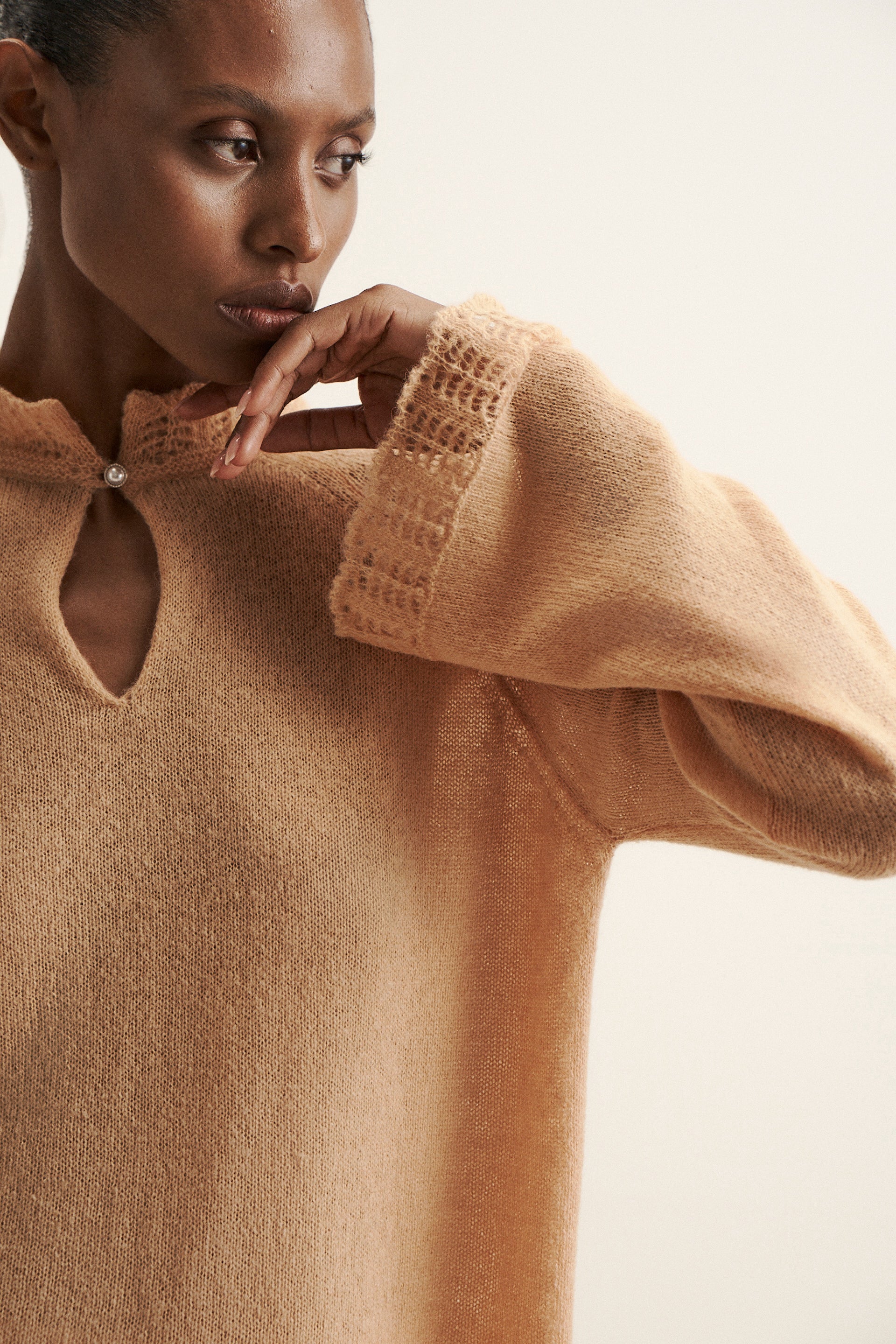 DIORA alpaca scallop-trim jumper, peach