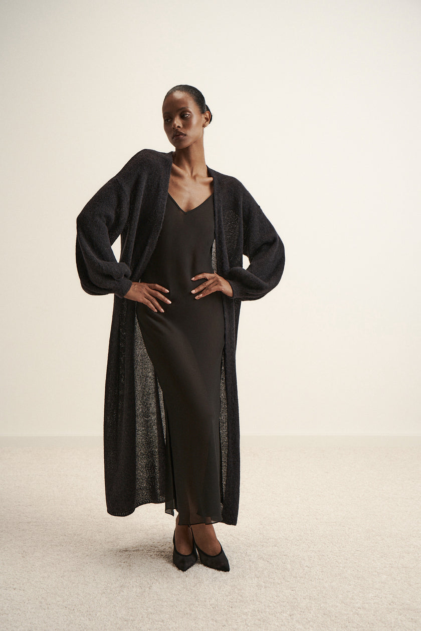 DIORA alpaca long cardigan, black