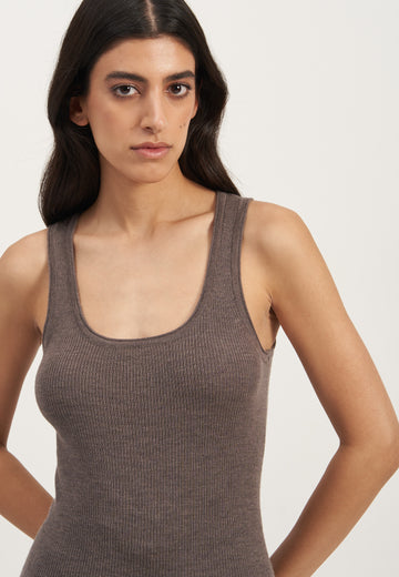 PALOMA top with round neckline, mocha